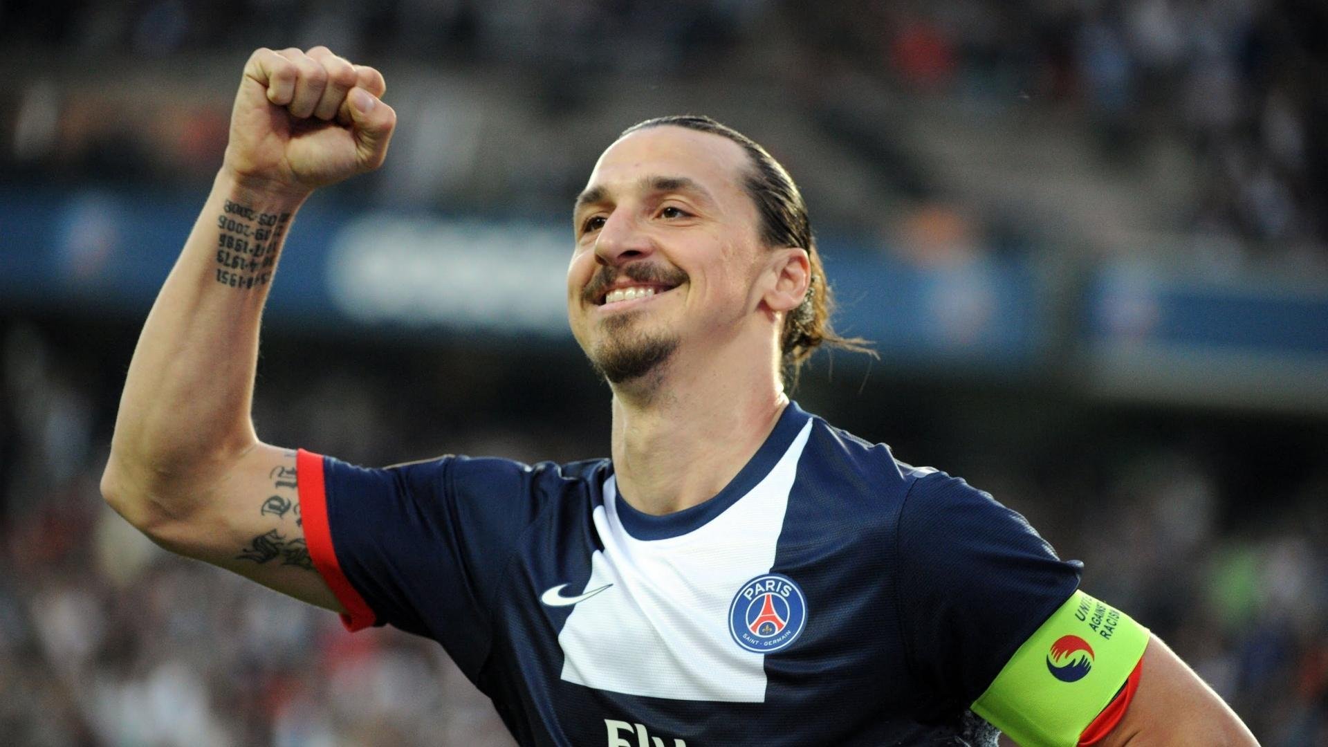 “AI洞察：比赛中的“破局”策略——科技助力球队反败为胜”